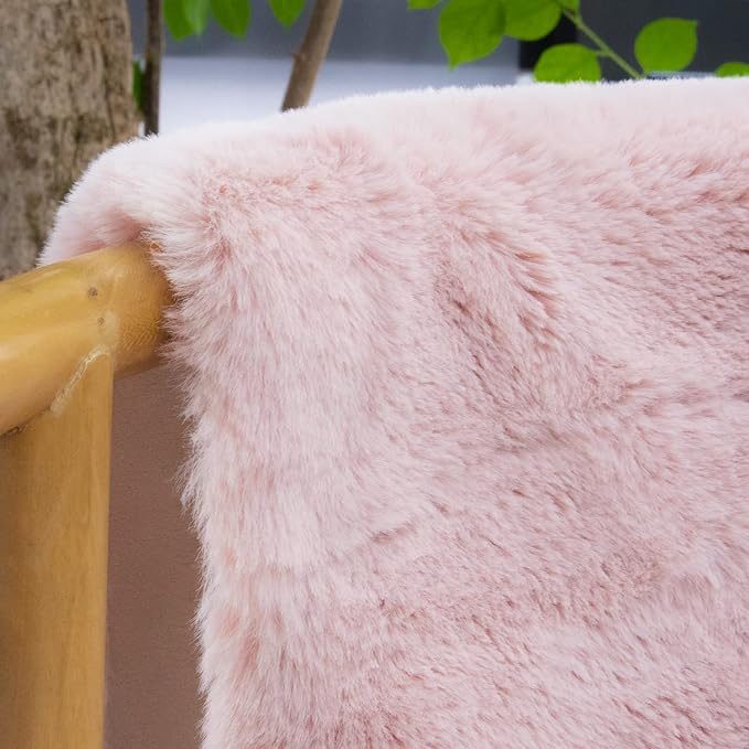 ORINOVA Pink Washable Fluffy Rugs for Bedroom Small Circle Faux Rabbit Shag Fur Area Rugs for Living Room Nursery Round Rug 3ft Rug