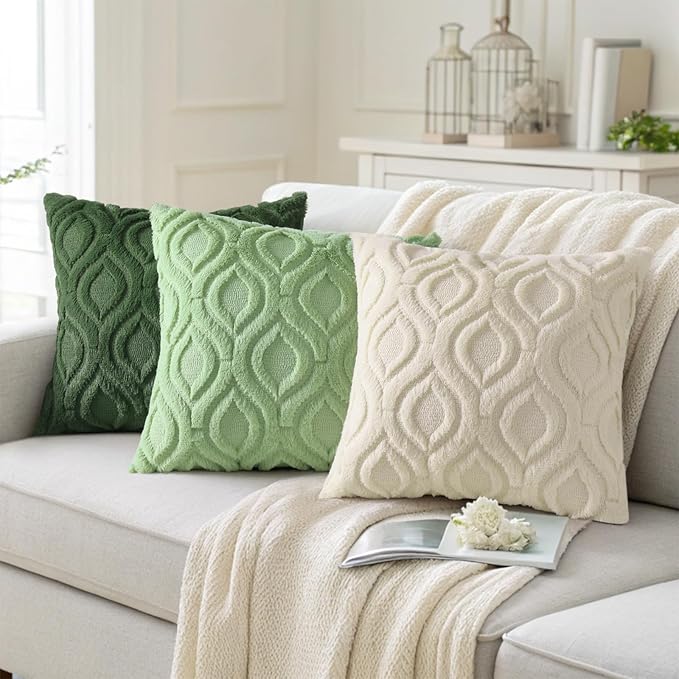 decorUhome Throw Pillow Covers 18x18 Inch Set of 2, Soft Plush Faux Wool Forest Elf Solid Couch Pillow Covers, Accent Farmhouse Neutral Square Pillow Cases for Sofa Bed Living Room