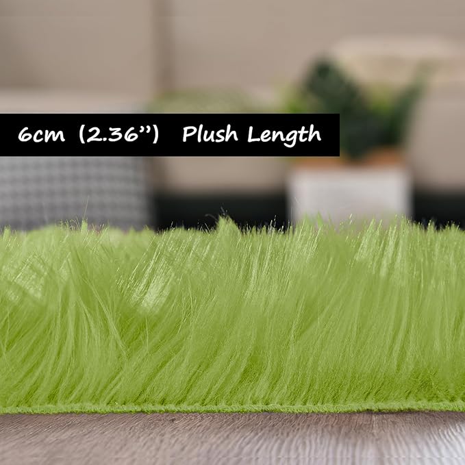 Goolela Lime Green Round Fluffy Rug for Bedroom 3ft Circle Faux Fur Sheepskin Soft Bedside Furry Shag Playroom Small Decor Washable