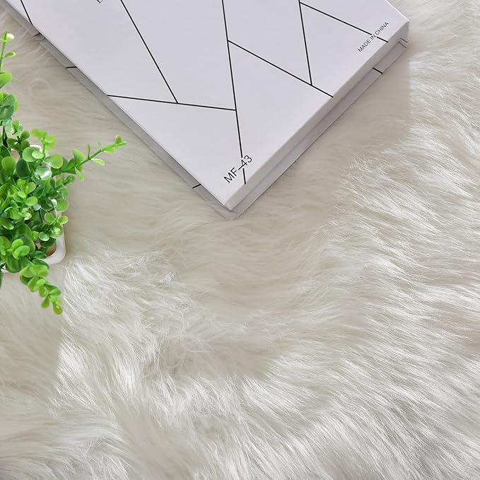 ORINOVA White Fluffy Washable Shag Area Rugs for Bedroom Faux Sheepskin Fur Rug 4x6 Furry Nursery Rug Teen Room Home Décor